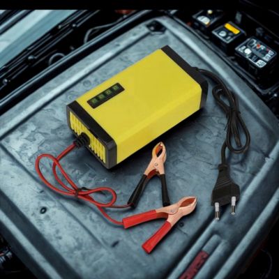Chargeur de maintien pour batterie jaune avec pinces