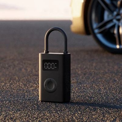 gonfleur pneu voiture en forme de cadenas