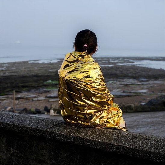 Couverture de survie jaune