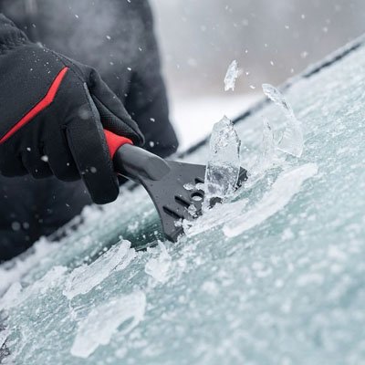 Grattoir pour pare brise gelé
