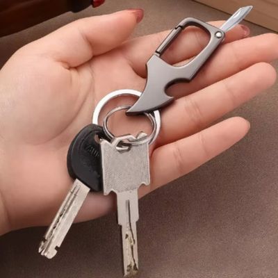 Porte clé pour voiture multifonction