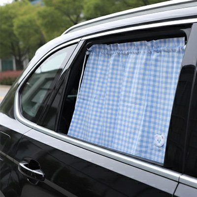Rideau voiture bleu à carreau
